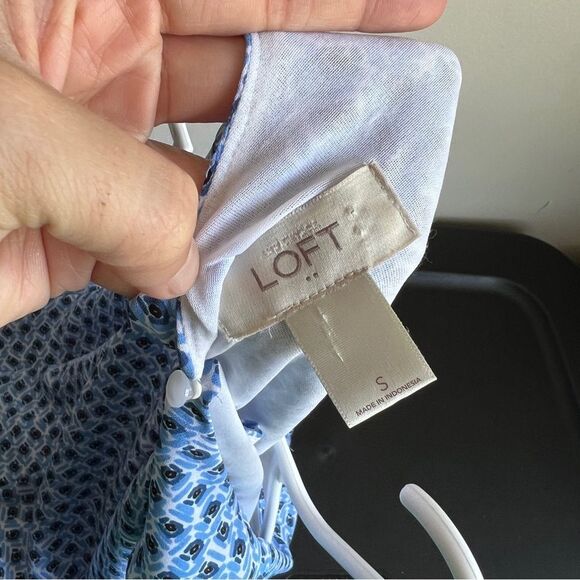 Loft Blue White Layered Sleeveless Career Blouse Tank Top - Picture 3 of 6